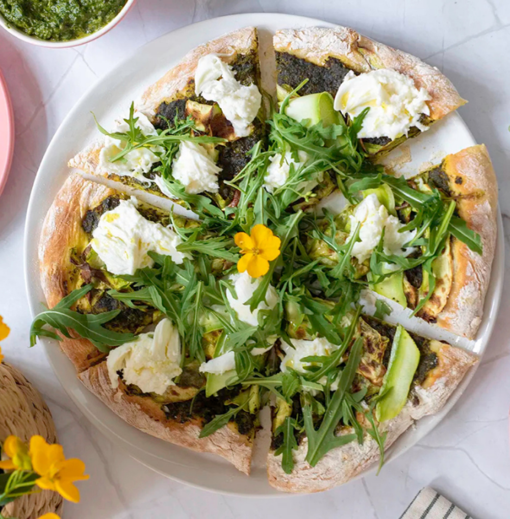 Spinach Masala Burrata Pizza